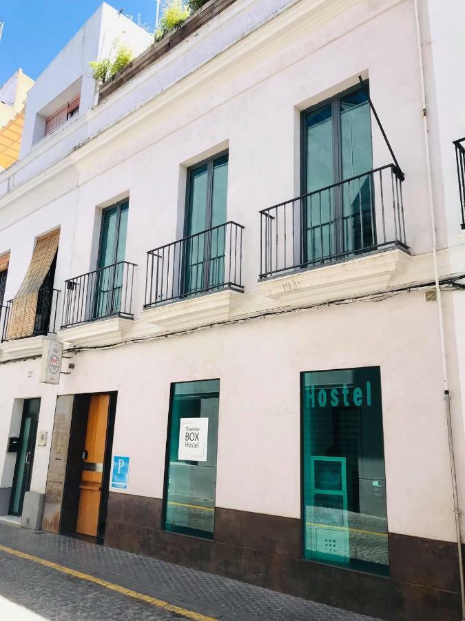 Traveller Box Hostel Seville Exterior photo